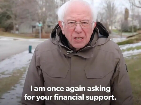 Bernie Sanders na znanym memie prosi znów o wsparcie finansowe