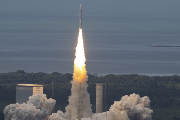 Ariane 6 launches to the sky   