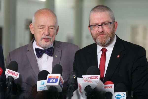 Timothy Garton Ash: Strzeżmy się pełzającej normalizacji skrajnej prawicy. To będzie koniec demokracji