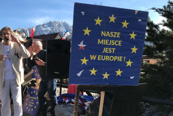 Dziewiętnasta rocznica wstąpienia Polski do Unii Europejskiej - świętujemy w Zakopanem